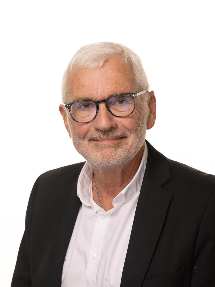 Magne Aardal, SV - Klikk for stort bilete