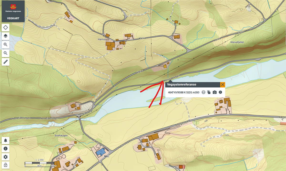 Kart med pil som viser stad for vegstenging på Herstadvegen - Klikk for stort bilete