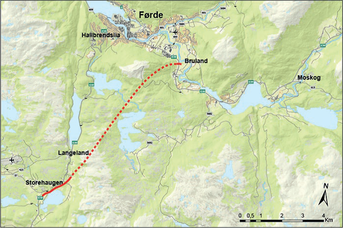 Kart som viser veg og tunell frå Storehaug til Førde gjennom Hafstadfjellet - Klikk for stort bilete