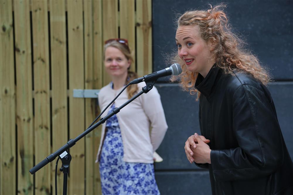 Maria frå Studio HUG - Klikk for stort bilete